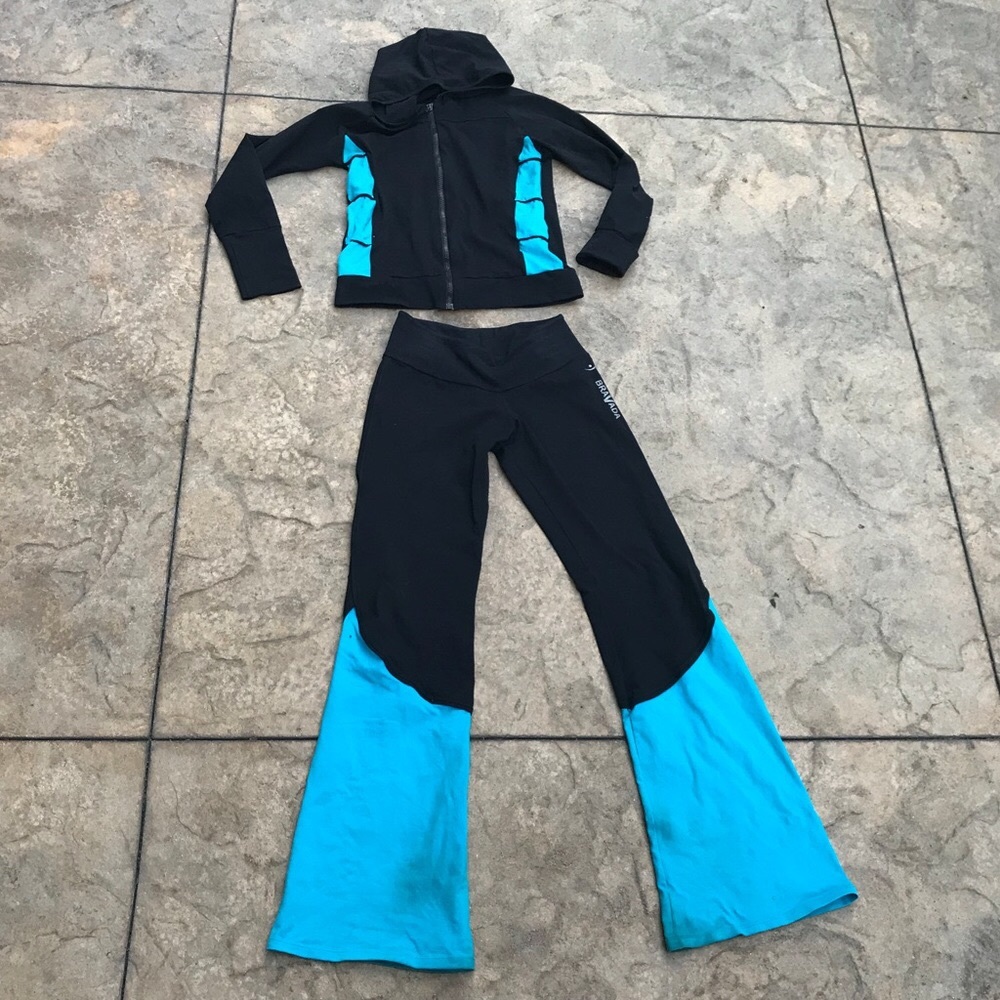 Retl $98 Brazilian dryfit hot yoga pant